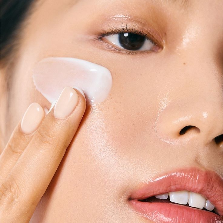 Moisturisers المرطبات