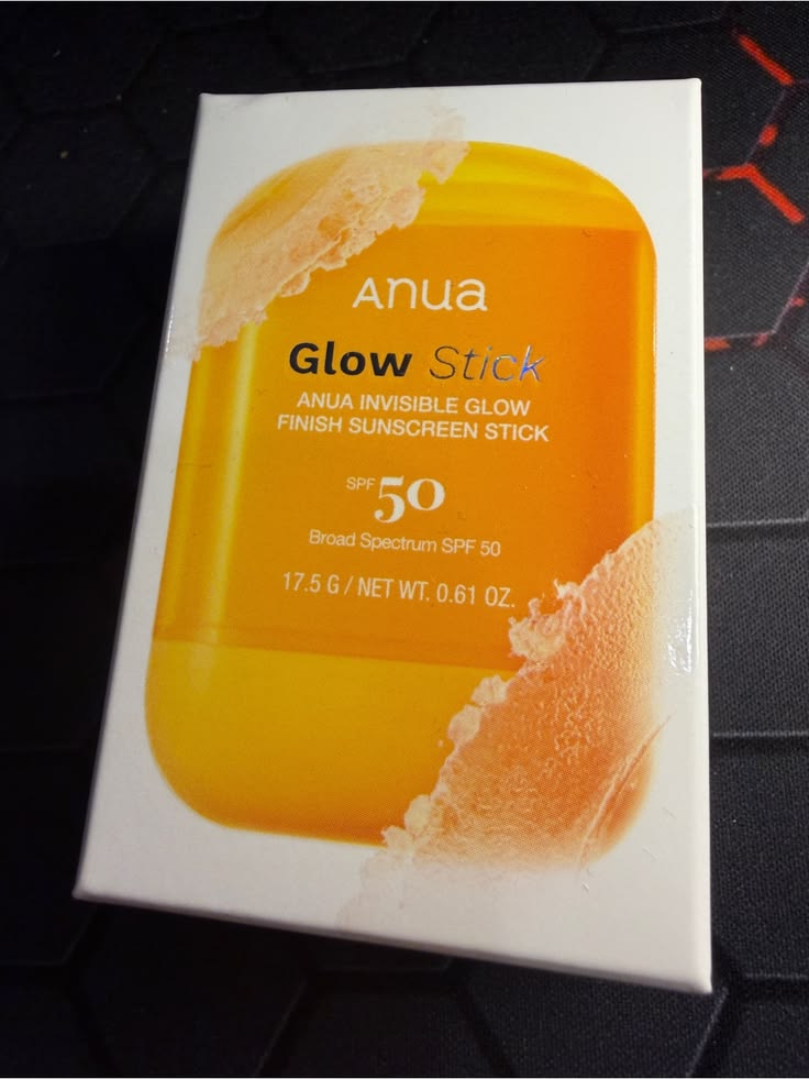 Anua Glow Stick Invisible Glow Finish Sunscreen Stick SPF50+ PA++++