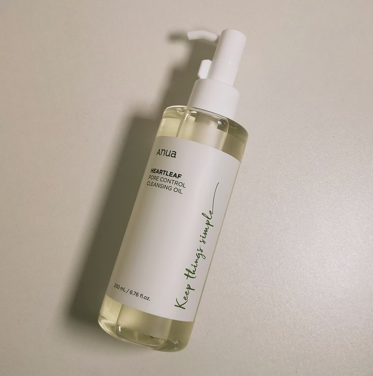 Anua Heartleaf Pore Control Cleansing Oil