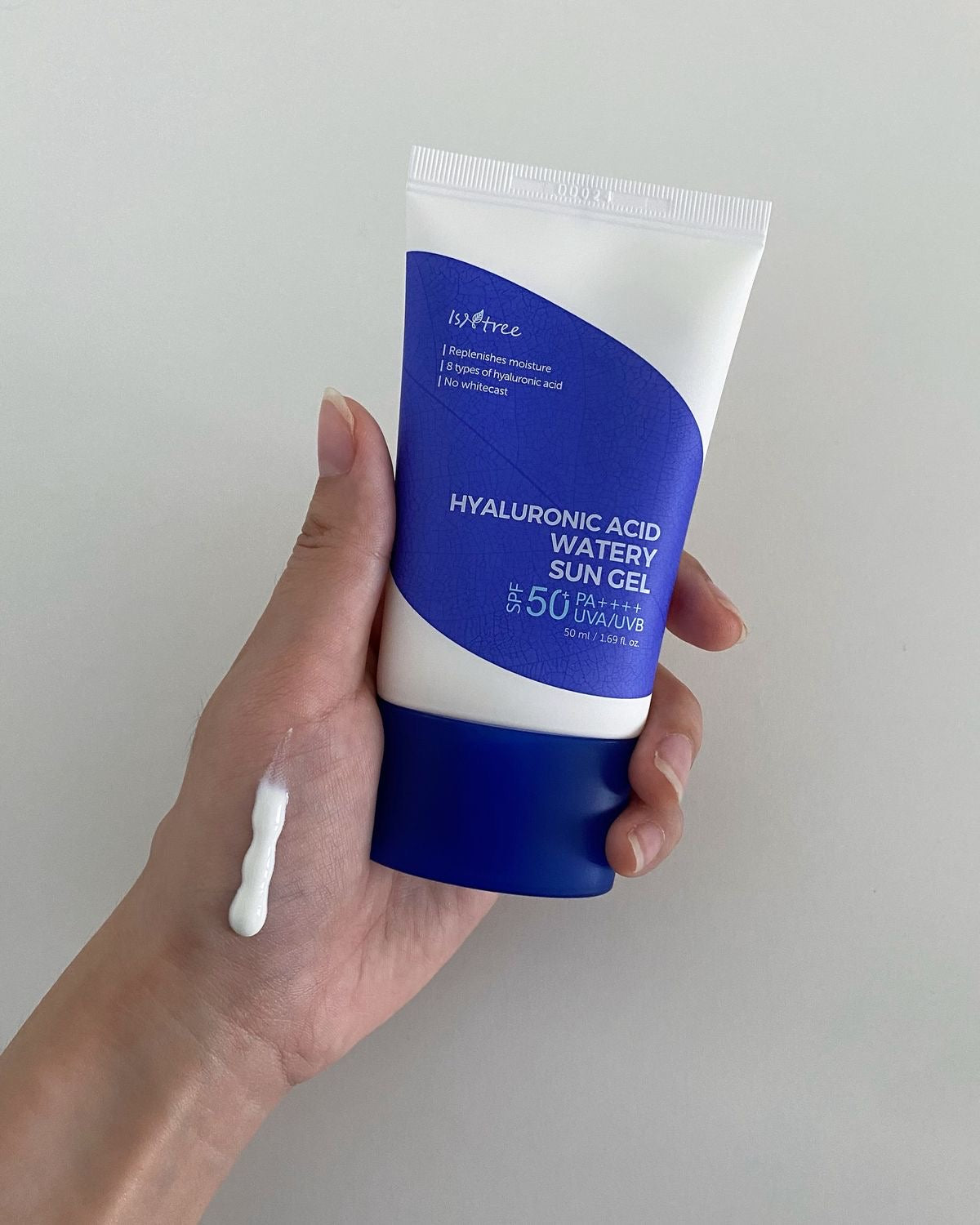 Isntree Hyaluronic Acid Watery Sun
Gel 50mL