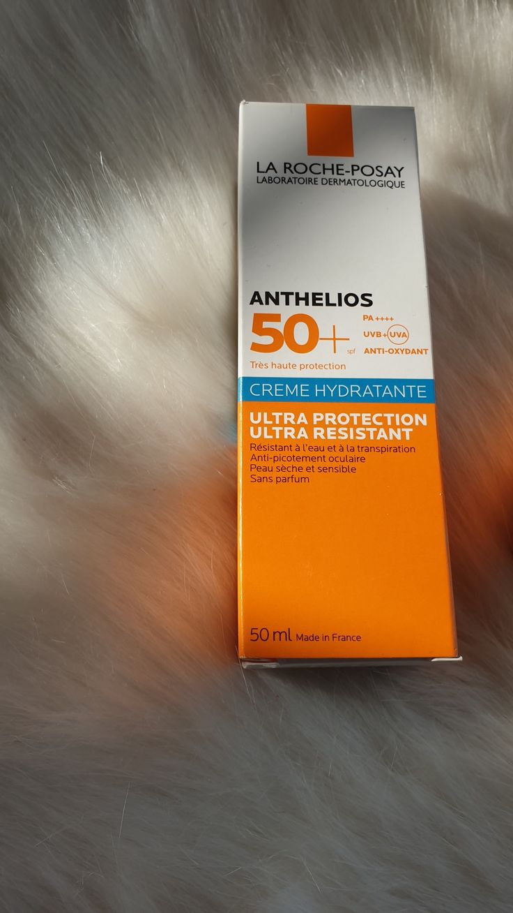 La Roche Posay Anthelios UVmune 400 Hydrating Cream
